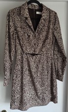 ASTR the Label Womens Dress M Brown Cream Abstract Long Sleeve Front Cut-out