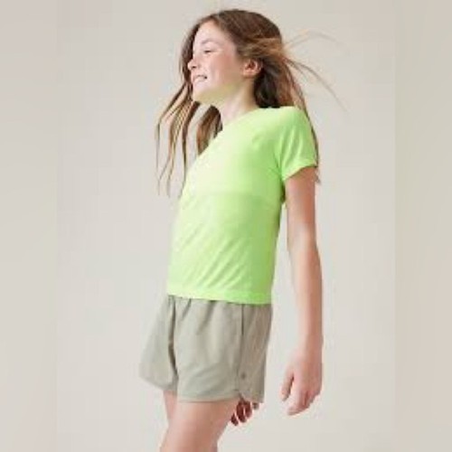 ATHLETA GIRL Power Up Sport Length Tee Shirt Electric Green NEW with tags XL/16