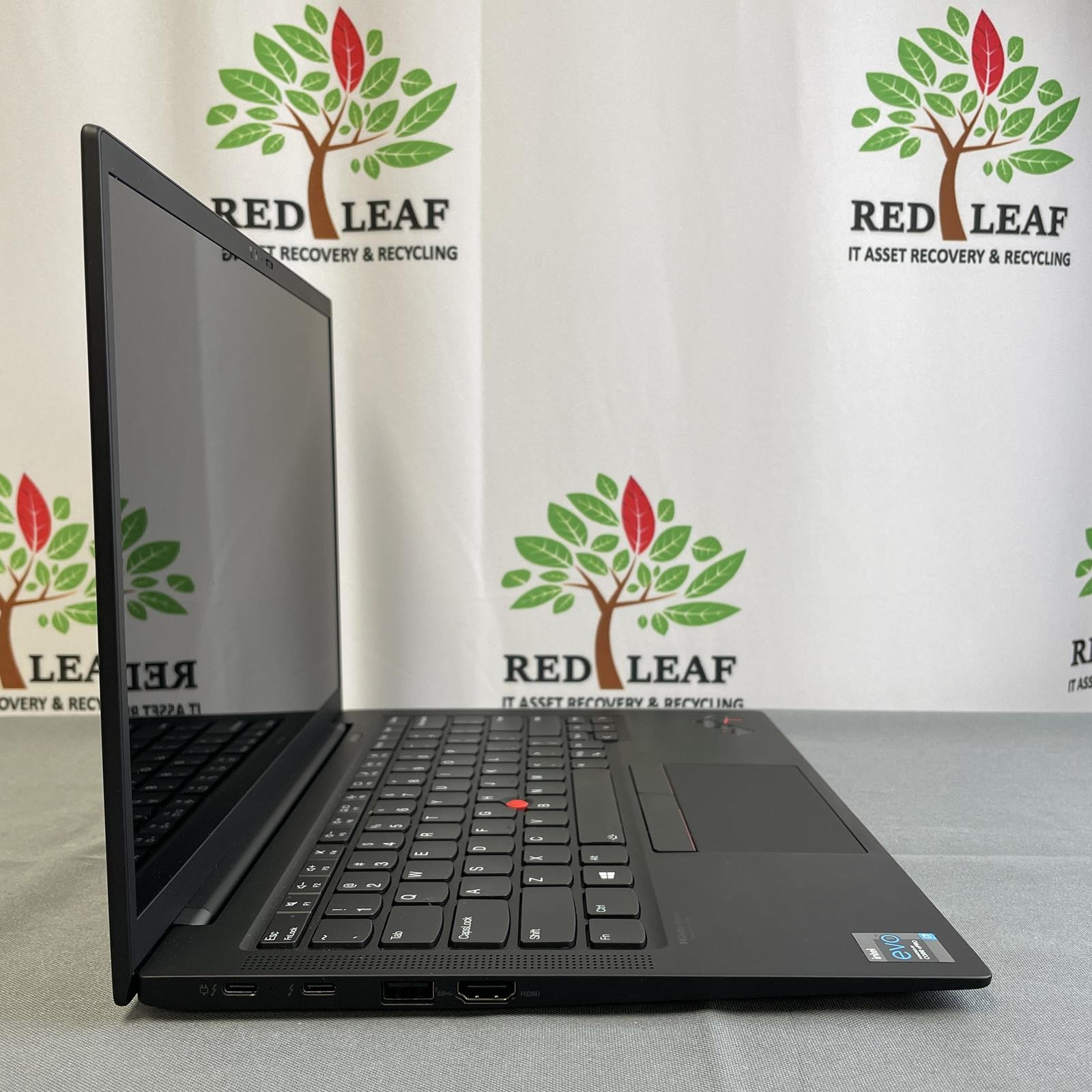 LENOVO ThinkPad X1 Carbon Gen 9, 14-Inch Laptop, with Core i7 1185G7, None NVMe (Non-Volatile Memory Express), Windows 11 Pro
