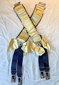 Victorian antique Silk garter Set of 2 ivory Black double grip Bridal satin Bow