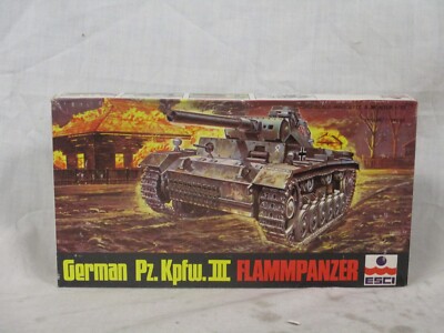 ESCI #8057 German Pz. Kpfw. III Flammpanzer Model Kit