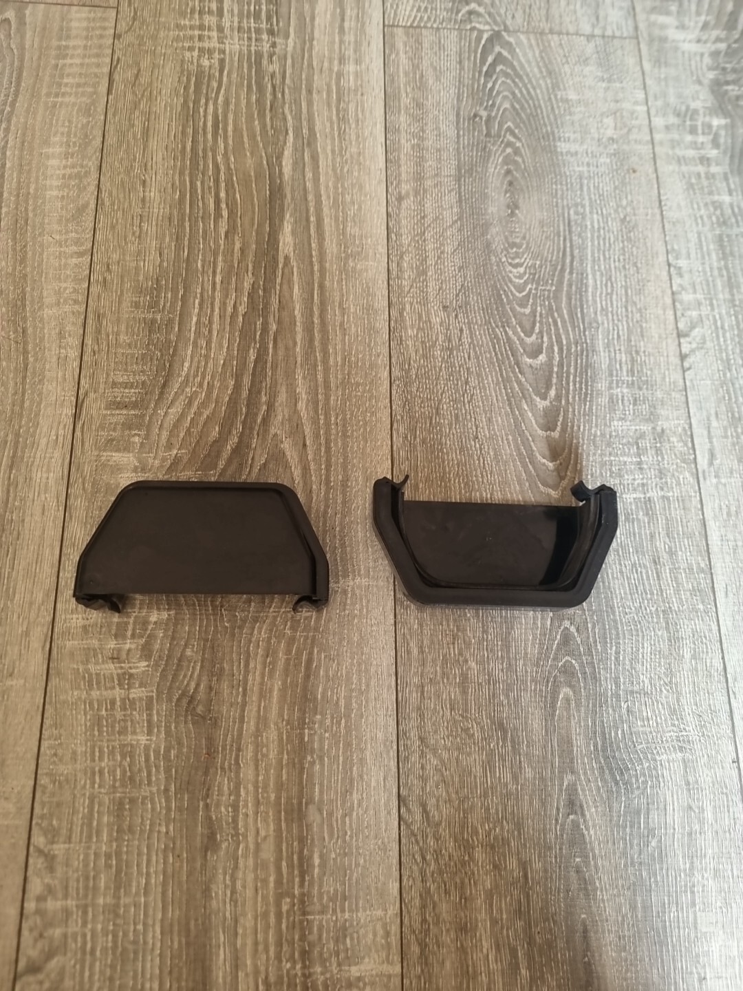 2 X PolyPipe Square Line Gutter External Stop End Black 112mm RS207B