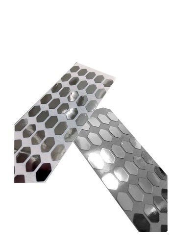 Mercedes Benz CLA C117 Chrome Silver Stickers/Decals For Diamond Grille - Picture 8 of 11