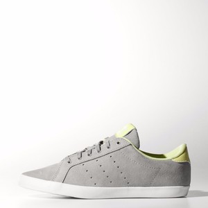 tenis baixo adidas