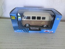 WELLY 62` Volkswagen Classical Bus 1:37 Int. VW VAN Treffen Hannover 2007