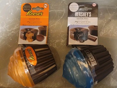 Set of 2 Reese s & Hershey's Microwave Lava Cake Makers with Lids