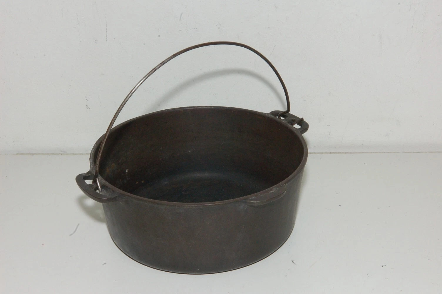 Vintage Wagner Ware Sidney O Cast Iron Dutch Oven Round Roaster, No Lid 1268C
