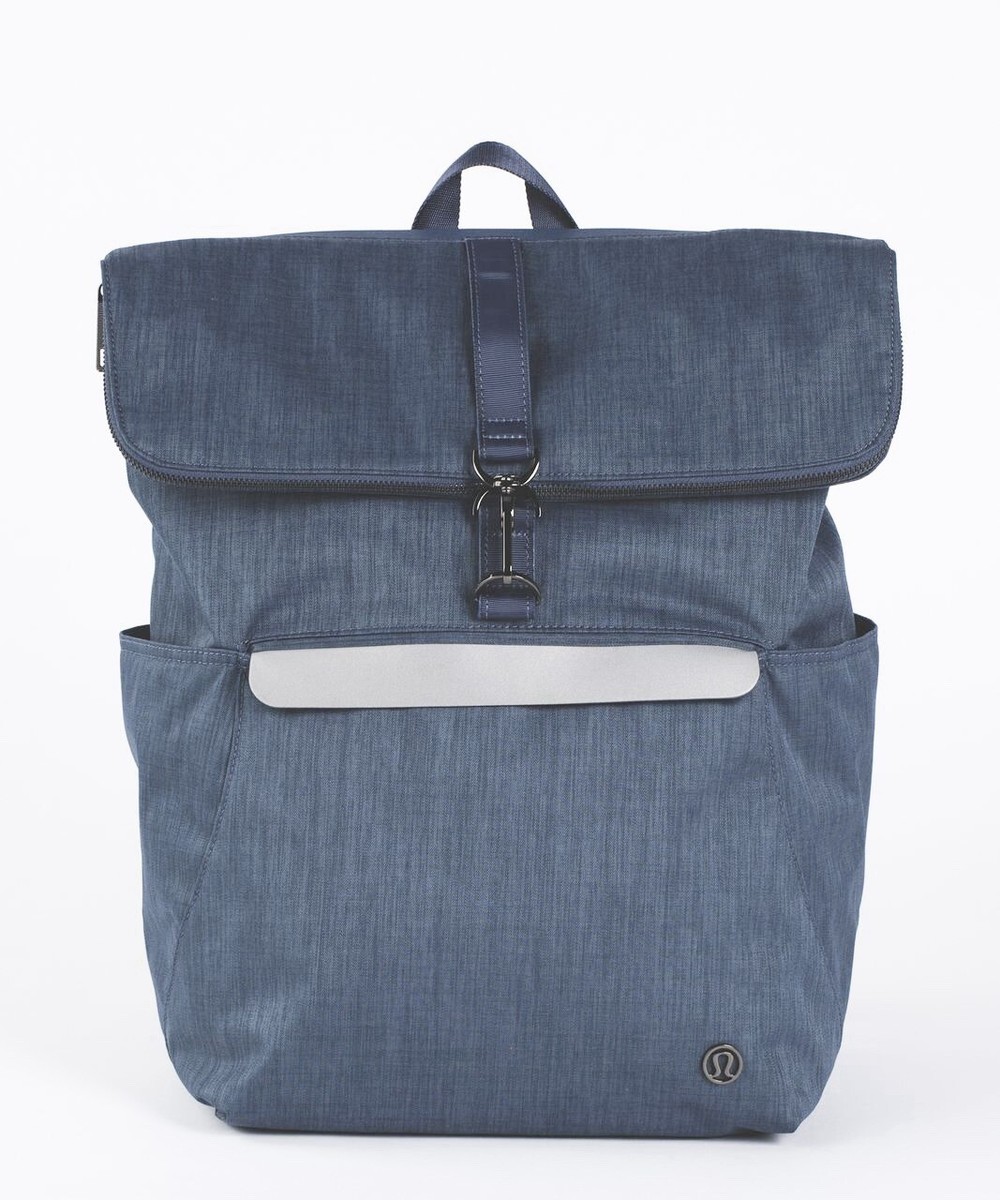 Lululemon Cross Paths Rucksack 14L Backpack Bag Astro Blue  display picture 2