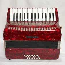 YAMAHA YA-18 30-Key 21 Bass utton Accordion