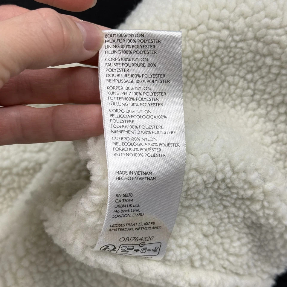 Standard Cloth Coach Jacket Mens Size L Sherpa Lined Black Nylon - Image 4 of 4