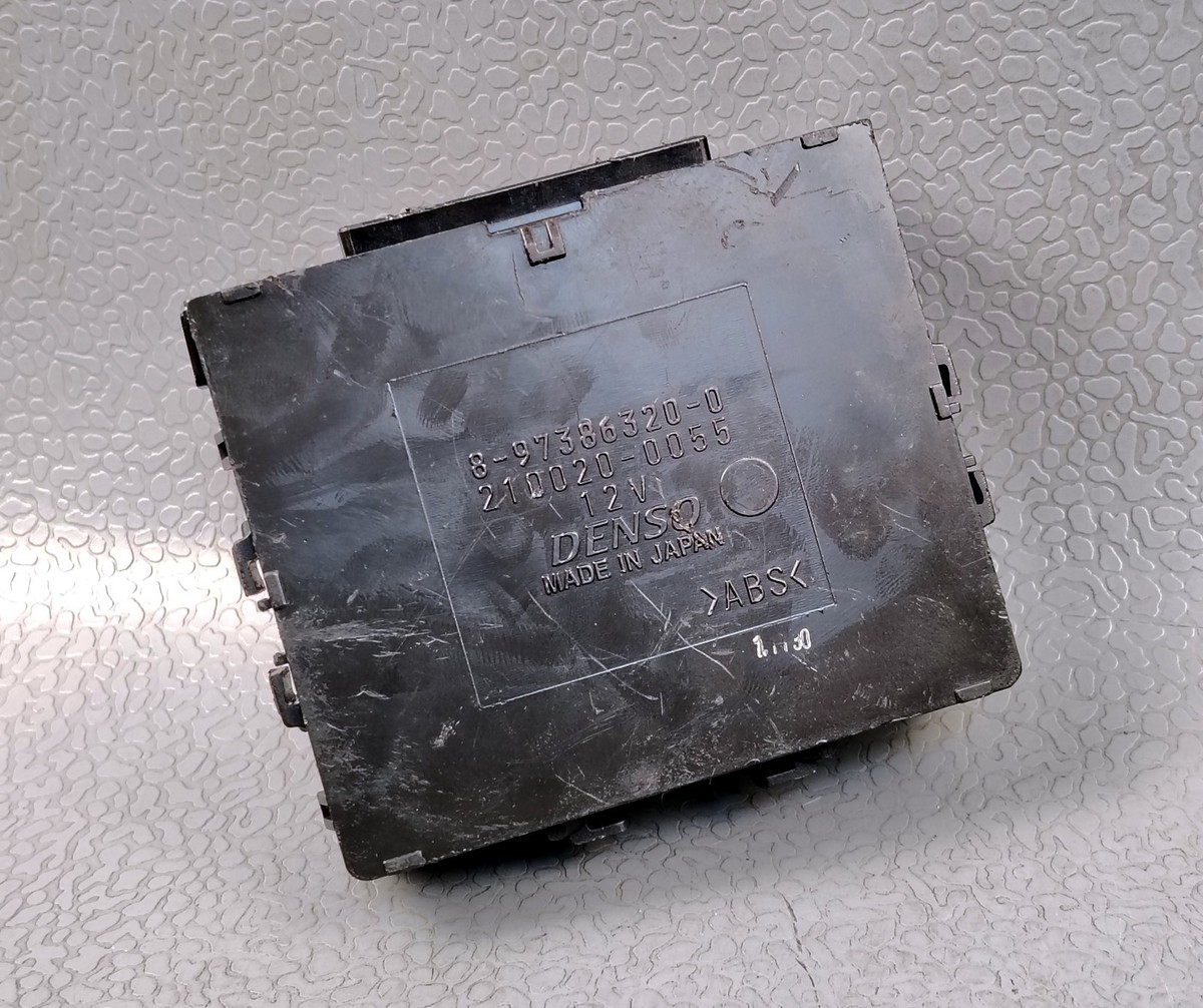 03-07 HOLDEN ISUZU RODEO RA 4X4 TRANSFER CASE CONTROL MODULE