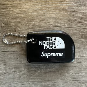 Supreme Floating Keychain | eBay