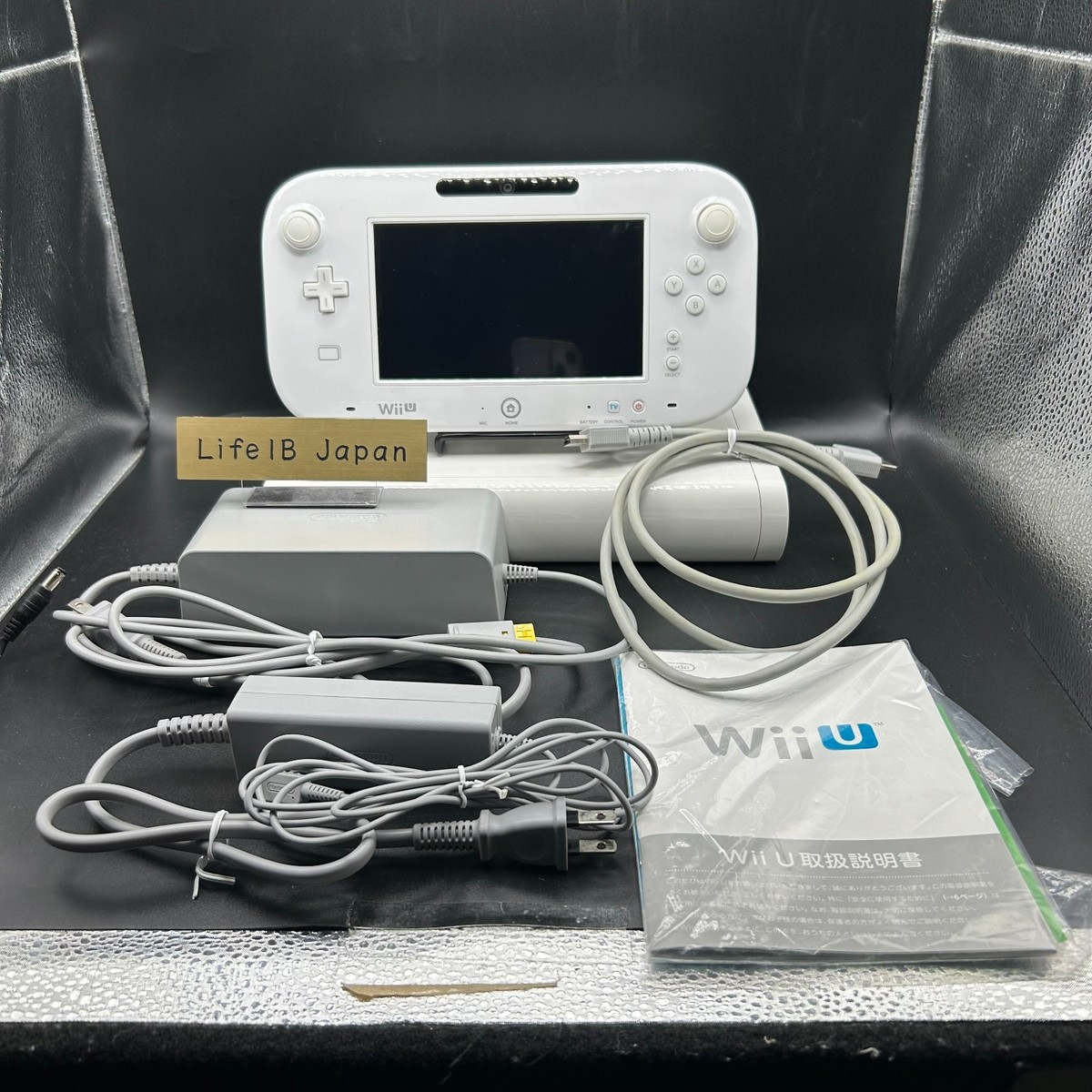 Nintendo Wii U 8GB Basic Console White/Shiro Ver with Touchscreen