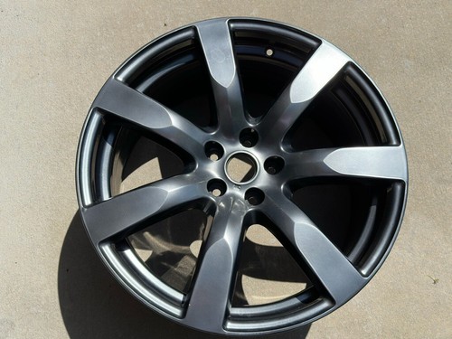 Nissan GT-R 2009–2011 Front Wheel Original having had only one tire mounted. - Picture 7 of 15