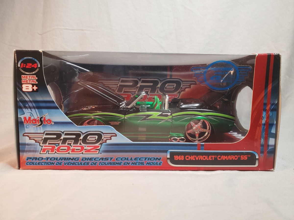 MAISTO 1:24 PRO RODZ 1968 CHEVROLET CAMARO SS NIB GREEN/BLACK CONVERTIBLE