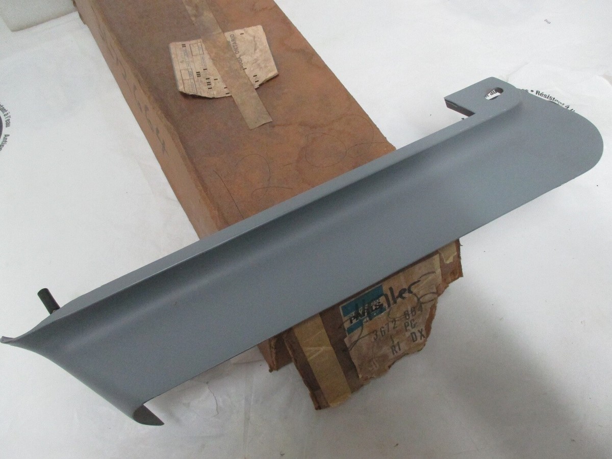 その他 '73 ROAD RUNNER 1973 1974 Plymouth Road Runner Satellite Front Bumper Filler