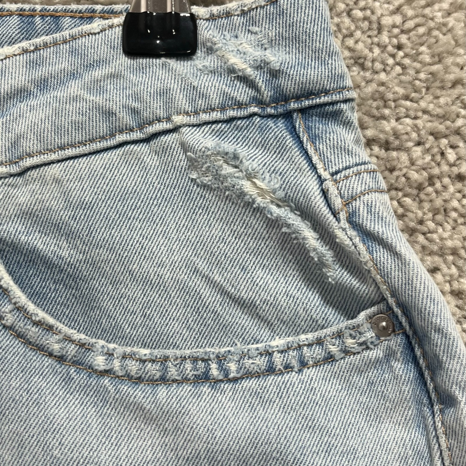 Divided H&M Jeans Women's 8 Blue Demin Mid Rise Patch Straight Leg 5-Pocket thumbnail 9