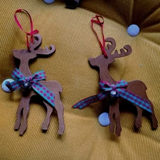 Christmas Ornament  VTG Kurt S. Adler Inc. 1987 Wood Reindeer  Bow Lot of 2 C26