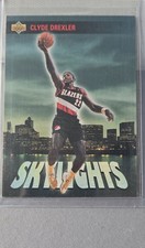 1993-94 Upper Deck - Skylights Clyde Drexler #473 CGAi Graded 8