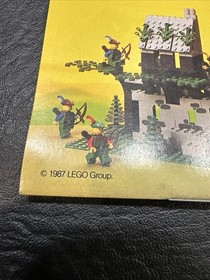CRISPY Vintage LEGO 6066 Camouflaged Outpost Forestmen Original Instruction Book