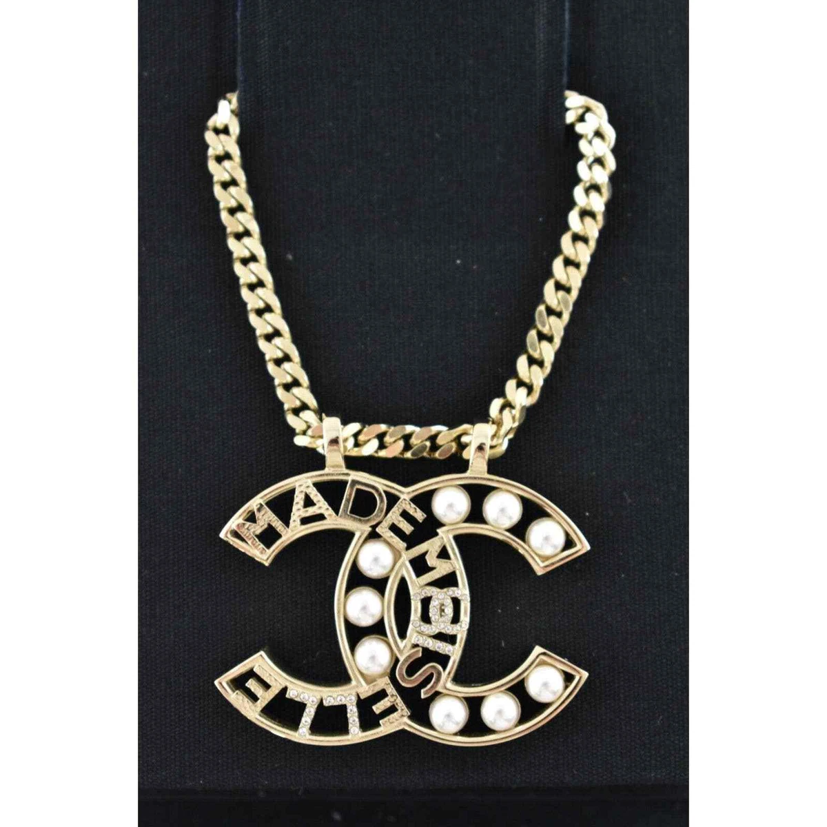 CHANEL CC Logo Pearl Adjustable Necklace Gold