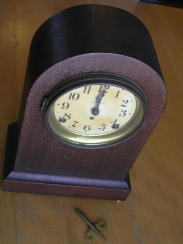 Collectable Clocks with Chimes
