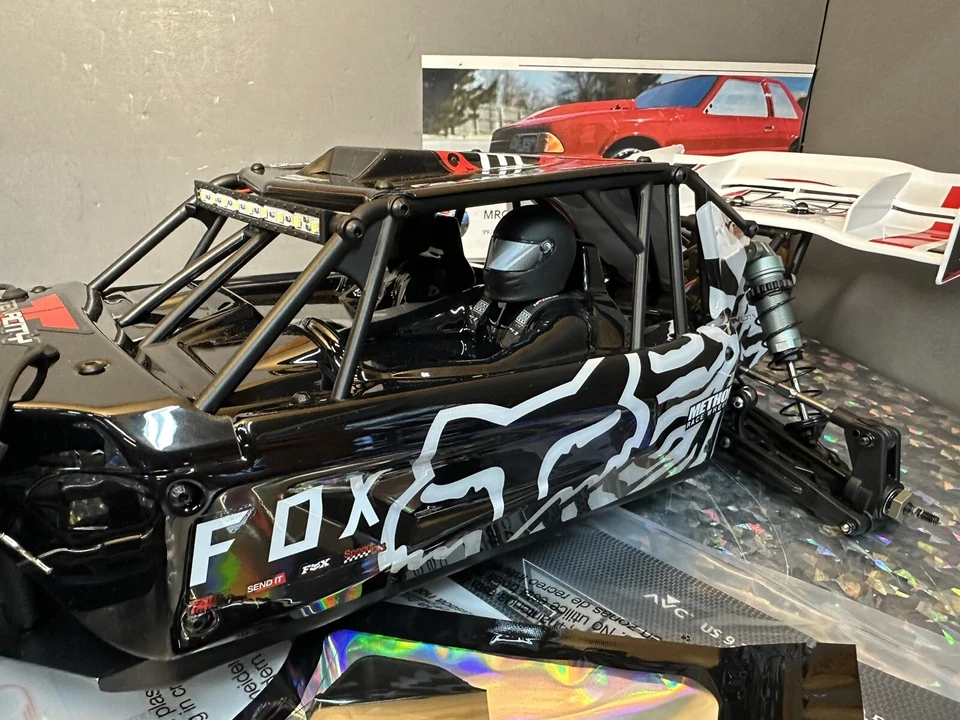 NEU Losi Tenacity DB PRO 1/10 4wd Buggy Roller Slider Body Servo komplett Fox - Bild 4 von 4