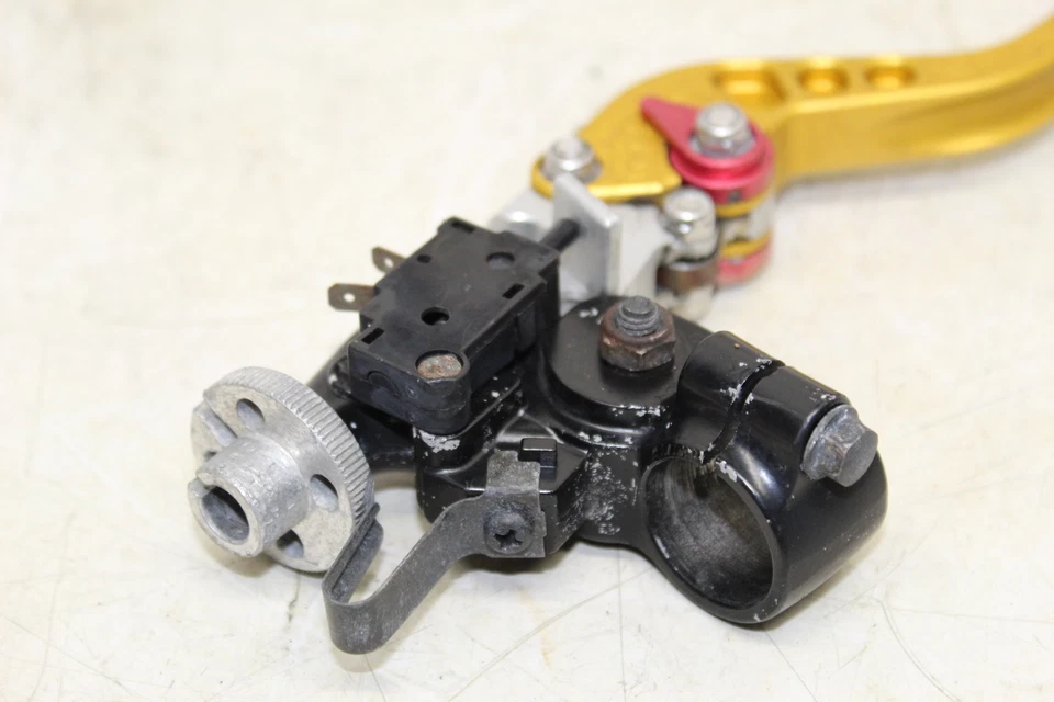 2002 Yamaha Yzf R6 montagem em poleiro de embreagem com alavanca - Imagem 4 de 4