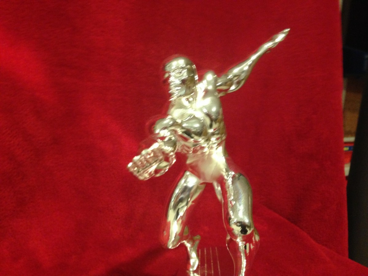 特撮 30th Anniversary Series SILVER SURFER 10&quot; Collector Figure 1997 NEW MARVEL 30TH ANNIVERSARY THE SILVER SURFER TOY BIZ