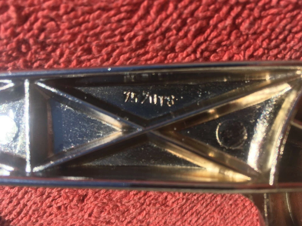 Chevrolet Styleline Fleetline 1949 1950 Deluxe nuevo anillo de bocina del volante Foto 3 de 4