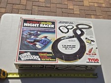 Vintage 1976 TYCO Double 8 Lighted Night Racer In Box With Original Slot Cars