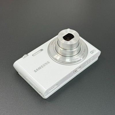 Samsung MV900f Digital Camera Auto Focus 1080pHD Video Recording Noise Reduction
