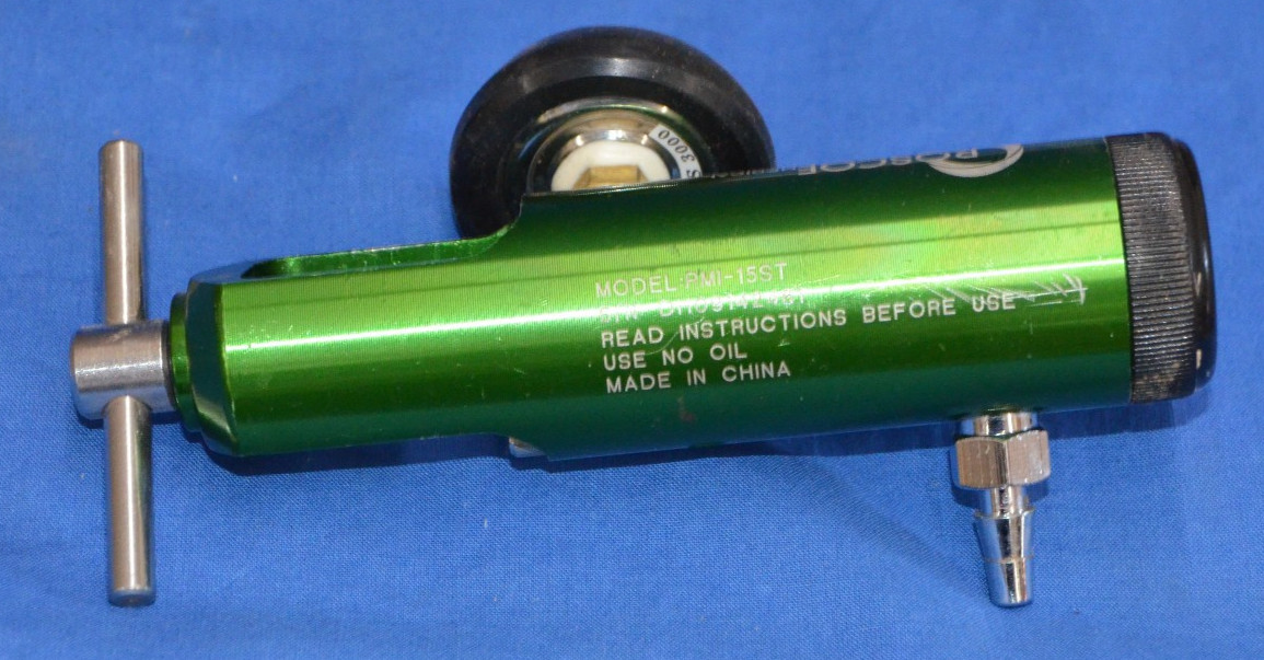 Roscoe Medical Mini Oxygen Regulator 0-15 LPM RMI-15ST CGA 870 COMPASS