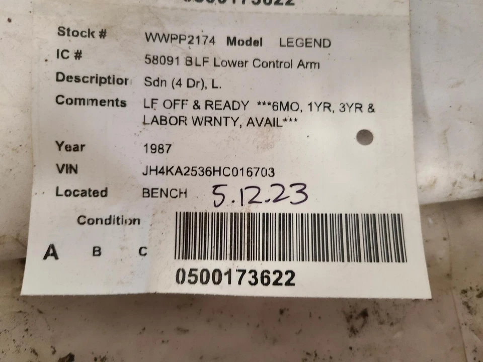Brazo de control inferior inferior delantero izquierdo usado se adapta a: 1987 Acura Legend Sdn 4 puertas F Foto 3 de 4