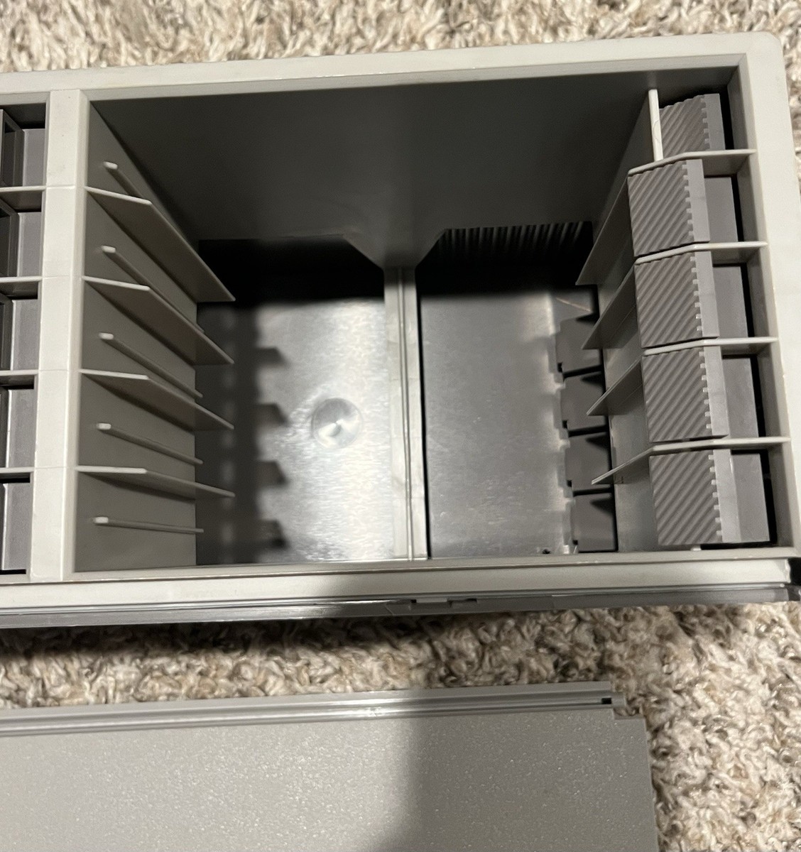 Nintendo NES GPX 1500 Laserline Storage System Case for Cartridges
