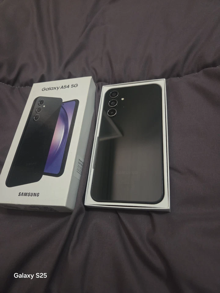 Samsung Galaxy A54 5G · 256GB, foto 3 di 5