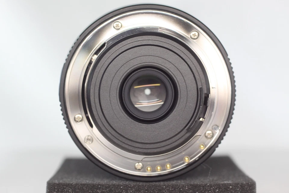 Pentax SMC PENTAX-DA FISH-EYE 10-17mm F/3.5-4.5 ED Lens - Image 4 of 4