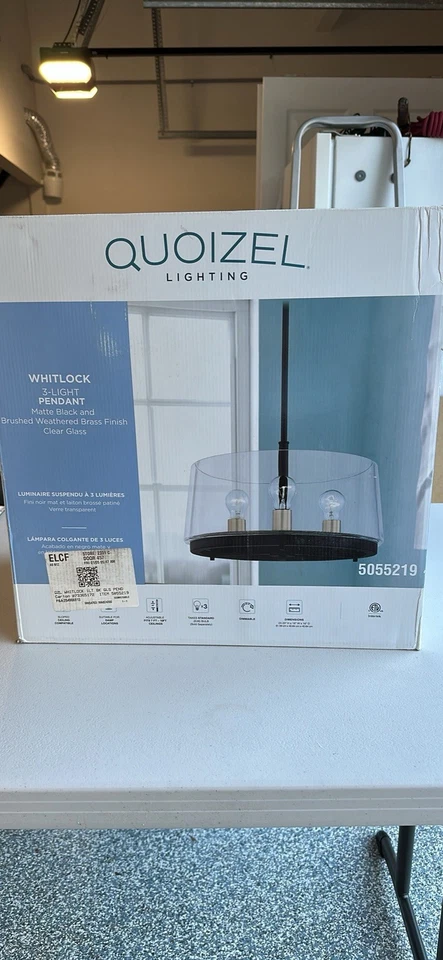 Nuevo en caja Colgante Quoizel Whitlock 3 luces negro mate y latón cepillado 5055219 Foto 3 de 3