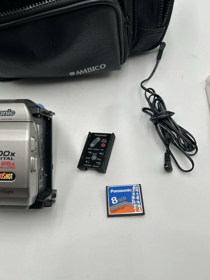 Panasonic Palmsight PV-L759D 4" LCD 300xDigitalPalmcorder Camcorder tested Works - Image 4 of 4