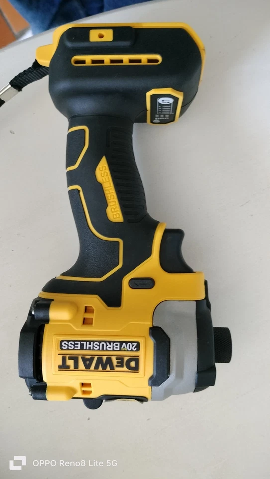 Visseuse sans fil Dewalt DCF 850 Neuve. - Photo 3/3