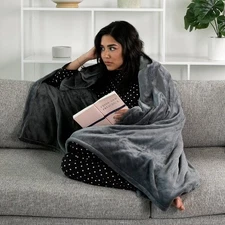 Brookstone Heated Cozy Throw