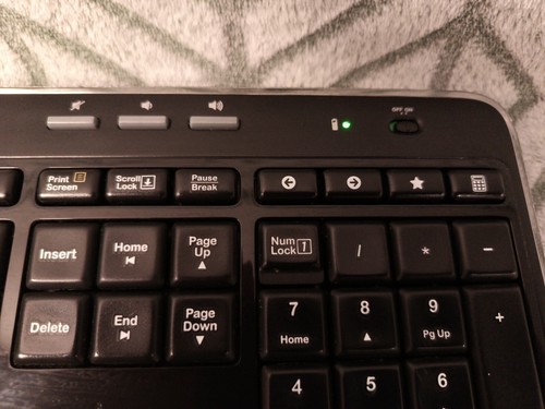 Logitech K520 820-006987 Wireless Desktop Keyboard - W/ Battery - No Receiver - Picture 4 of 19