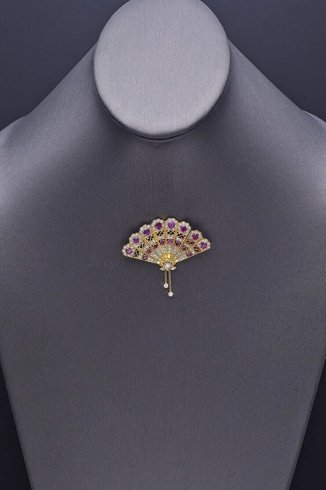 Broche feminino exclusivo folheado a ouro amarelo 14K com corte redondo simulado rubi 2,50 ct - Imagem 2 de 4