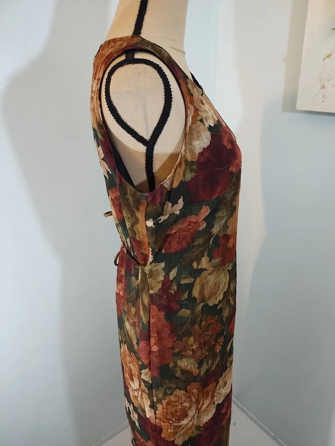 VETEMENTS Abito Dawn Joy Fashions taglia 10 floreale senza maniche foderato vita lunga cravatta trasparente