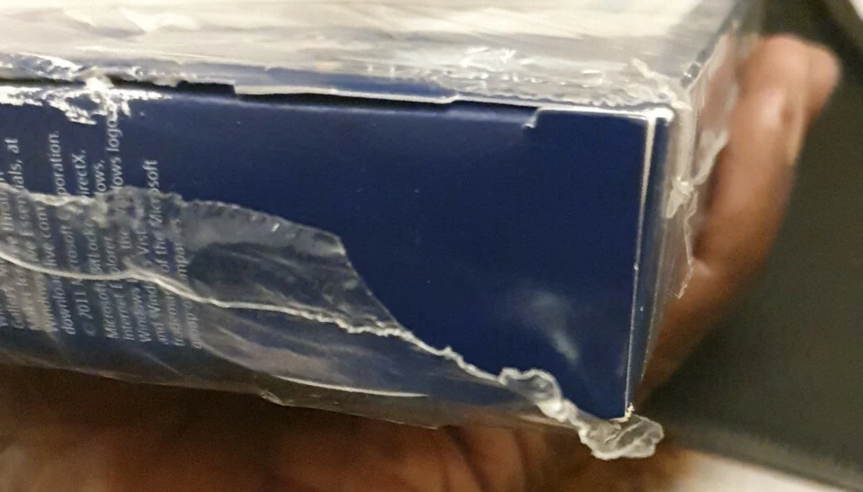 Microsoft Windows 7 Professional 32 and 64bit DVD - Image 2 of 4