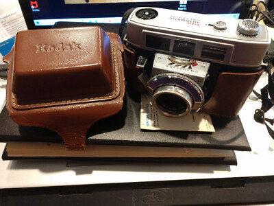 Vintage Kodak Automatic 35R4 Film Camera, including Leather Case 44mm 
