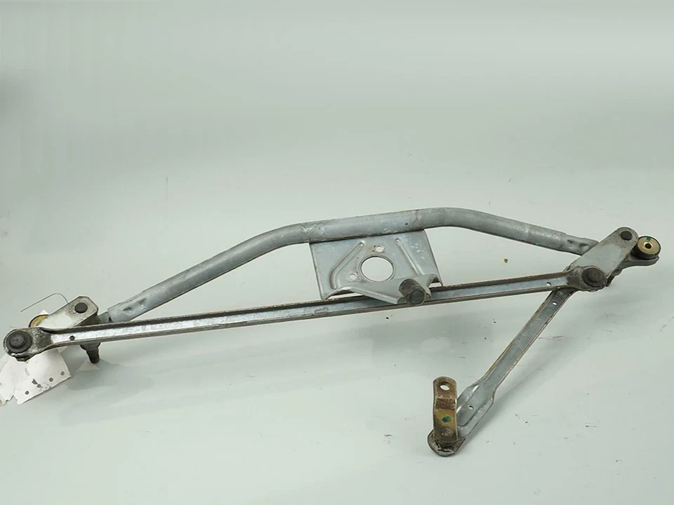 2004 - 2012 Chevrolet Colorado Windshield Window Linkage Transmission Front - Image 4 of 4