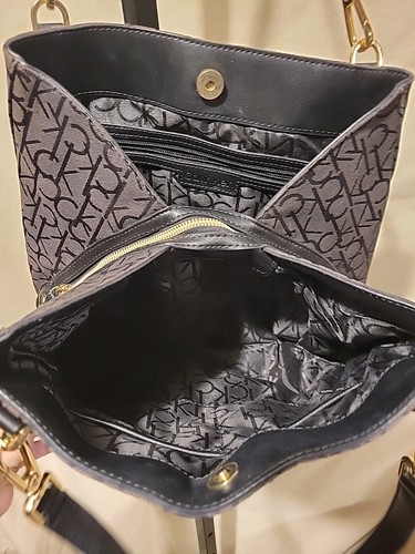 Calvin Klein Black Textured Logo Three- Compartment Shoulder Bag  Gold Accents - Picture 6 of 10