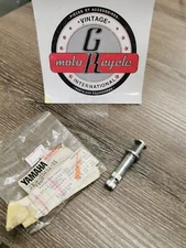 NOS YAMAHA  Front Brake Cam 2E9-25151-01-00  Y56