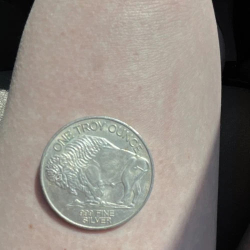 1 Troy Ounce .999 Fine Silver Buffalo Round Precious Metal Coin Shape Round